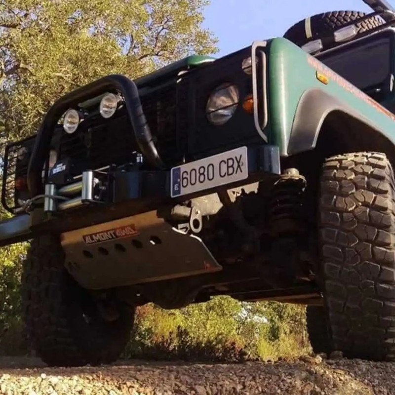 Protección frontal Land Rover Defender